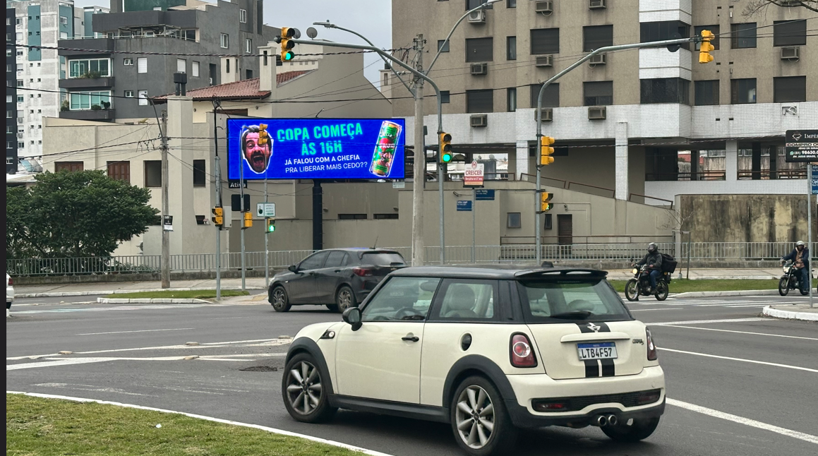 Fruki × Potter digital billboard in Porto Alegre